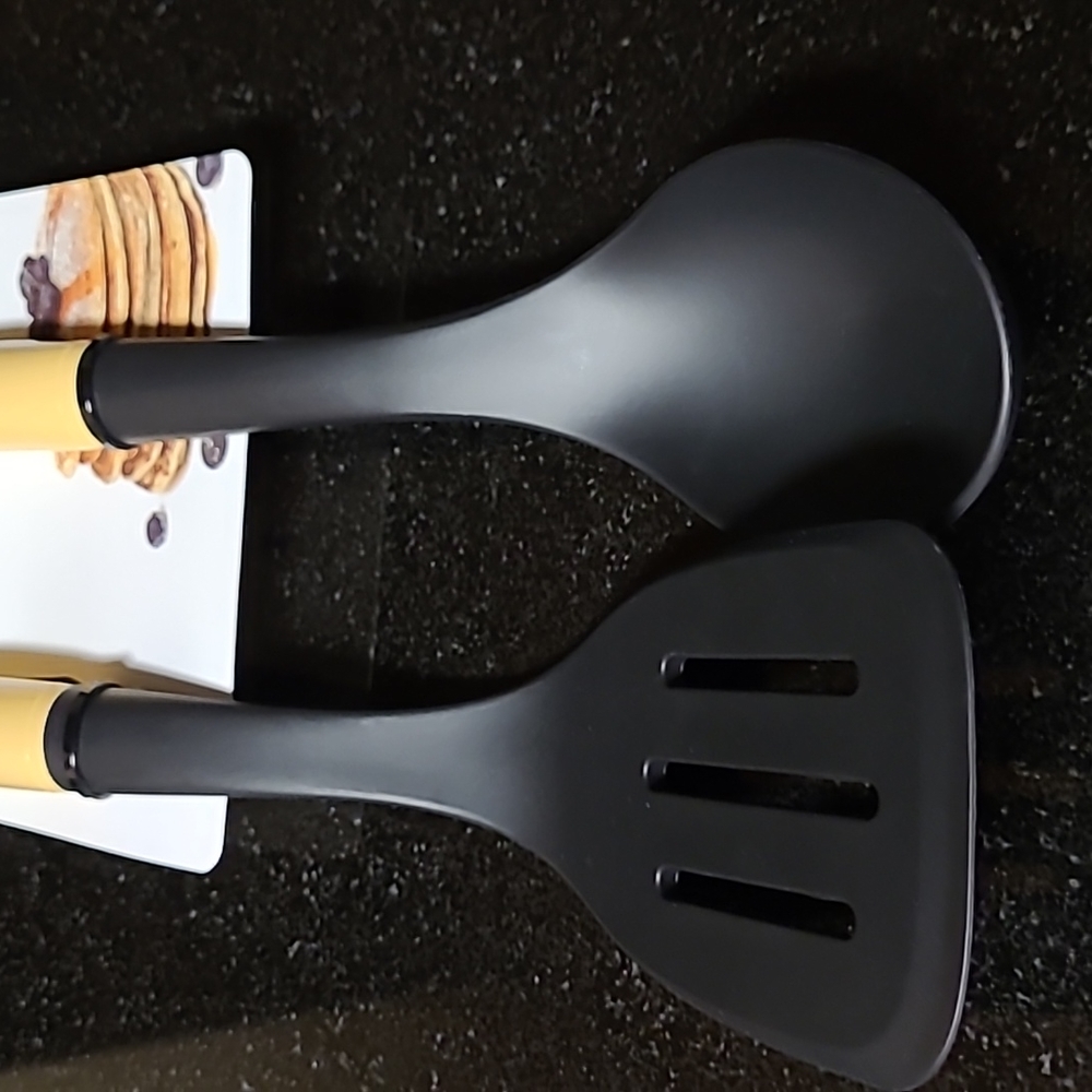 KitchenAid Utensil Set - Picture 4 of 5